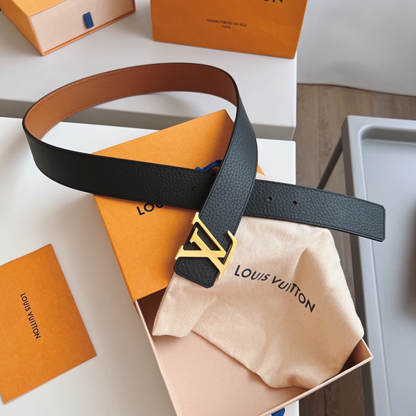 ルイヴィトンベルト着用イメージ